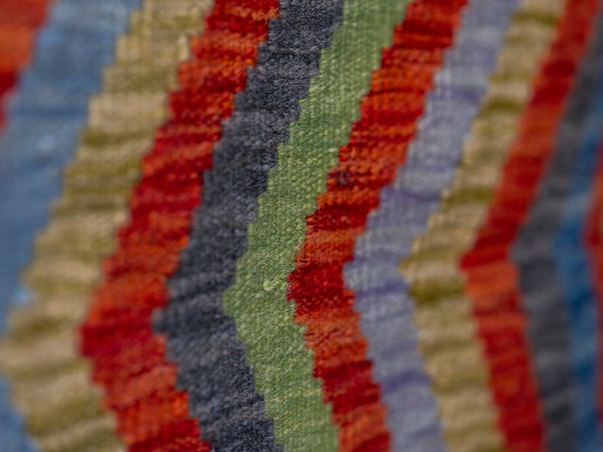 Tejido textil artesanal con colores naturales